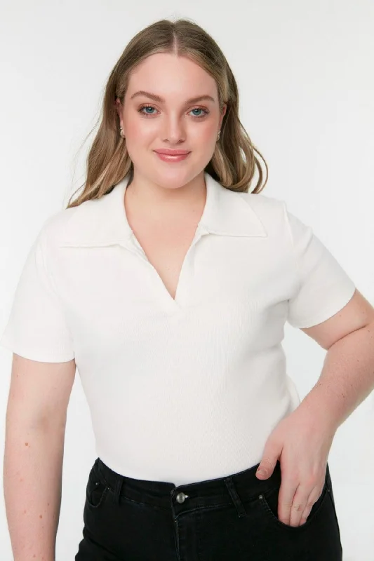 White Ribbed Knitted Pond Collar Blouse TBBSS22BZ0750 Asymmetric Hem Blouse