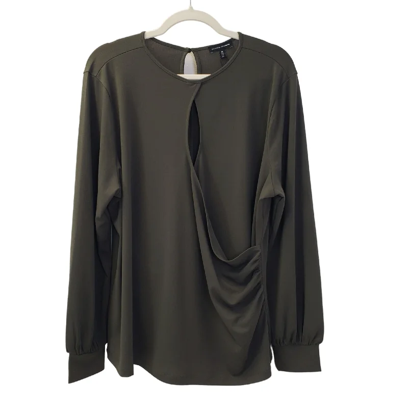 NWT Universal Standard Side Cinch Keyhole Blouse Size Medium Versatile Layering Blouse