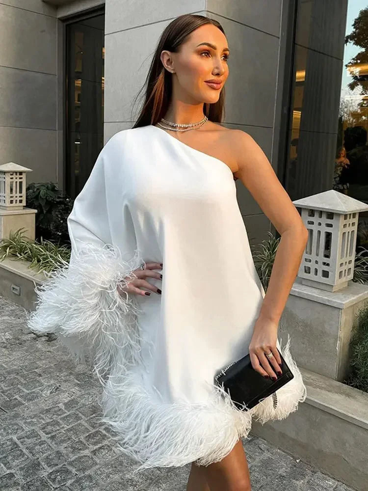Advbridge Women One Shoulder Feather Spliced Mini Dress Sexy Backless Long Sleeves Loose Vestidos Elegant Fashion Party Club Robes 2024 Comfortable Casual Mini Dress