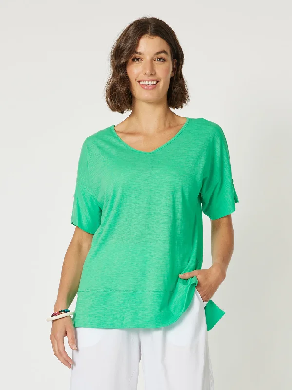Bonnie Cotton V-neck T-shirt - Spearmint-- Front Pockets Side Pockets Patch Pockets