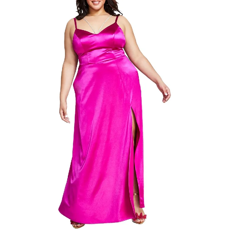 City Studio Womens Plus Rhinestone  Cocktail And Party Dress Square Neckline Feminine