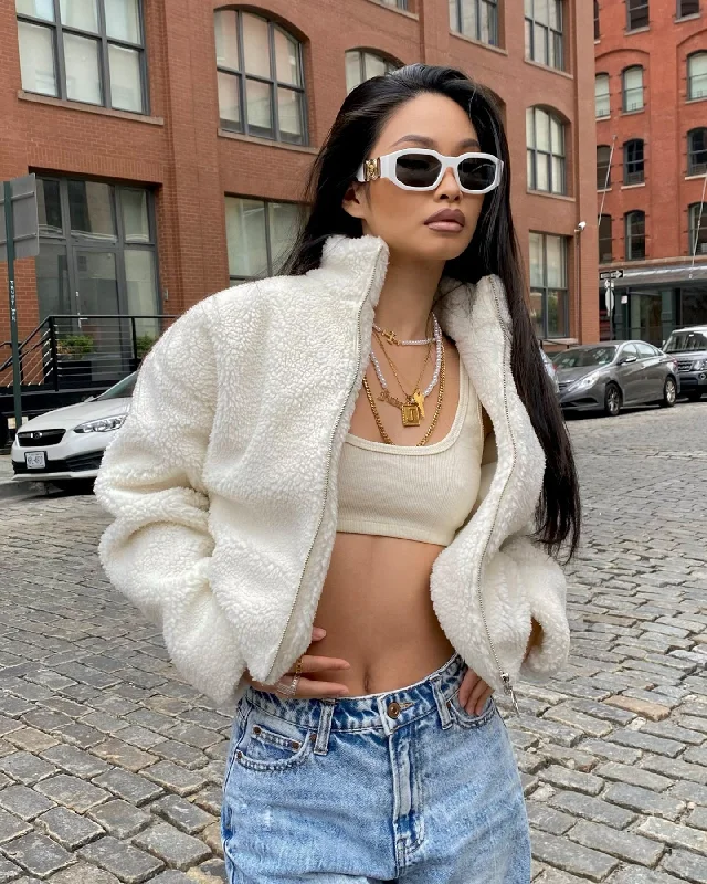 XXIII Women's Leah Sherpa Crop Jacket Beige A-Line Jacket Boat Neck Shawl Collar