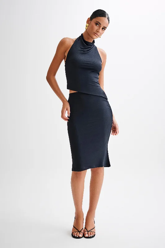 Mara Slinky Knee Length Skirt - Black lace skirt intricate