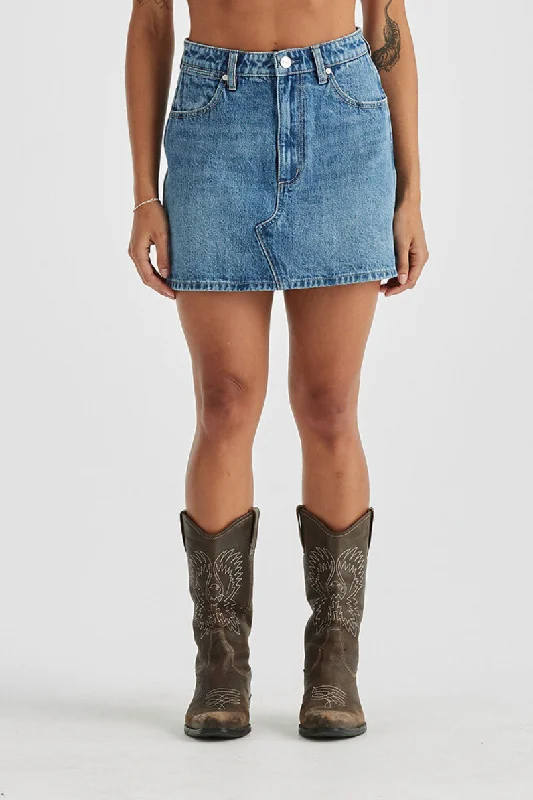 WRANGLER REPAIR MINI SKIRT - MID DAYS INDIGO denim skirt classic